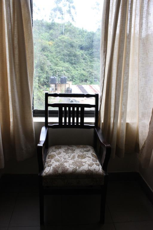 アルバラド ホテル ムンナール 部屋 写真